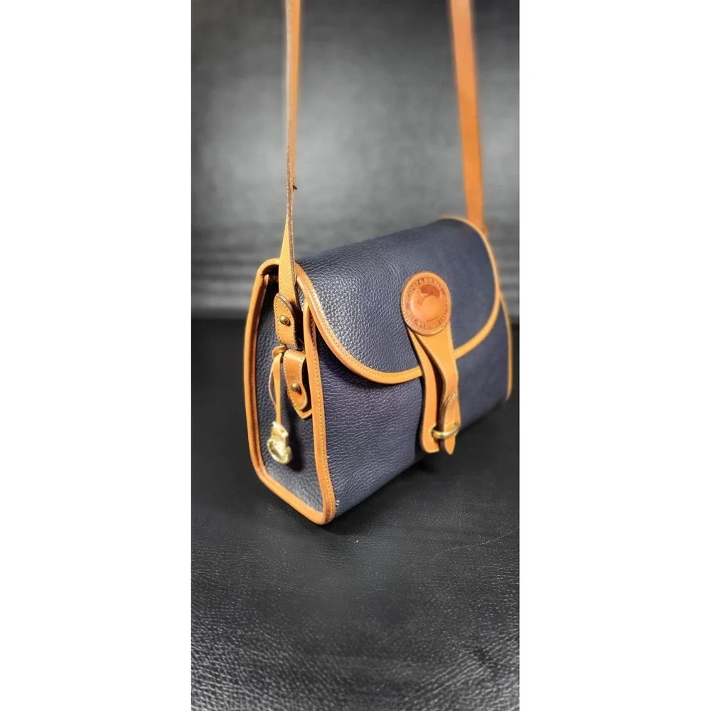 Vintage Dooney & Bourke Green Leather Equestrian Crossbody Medium Essex Purse !!